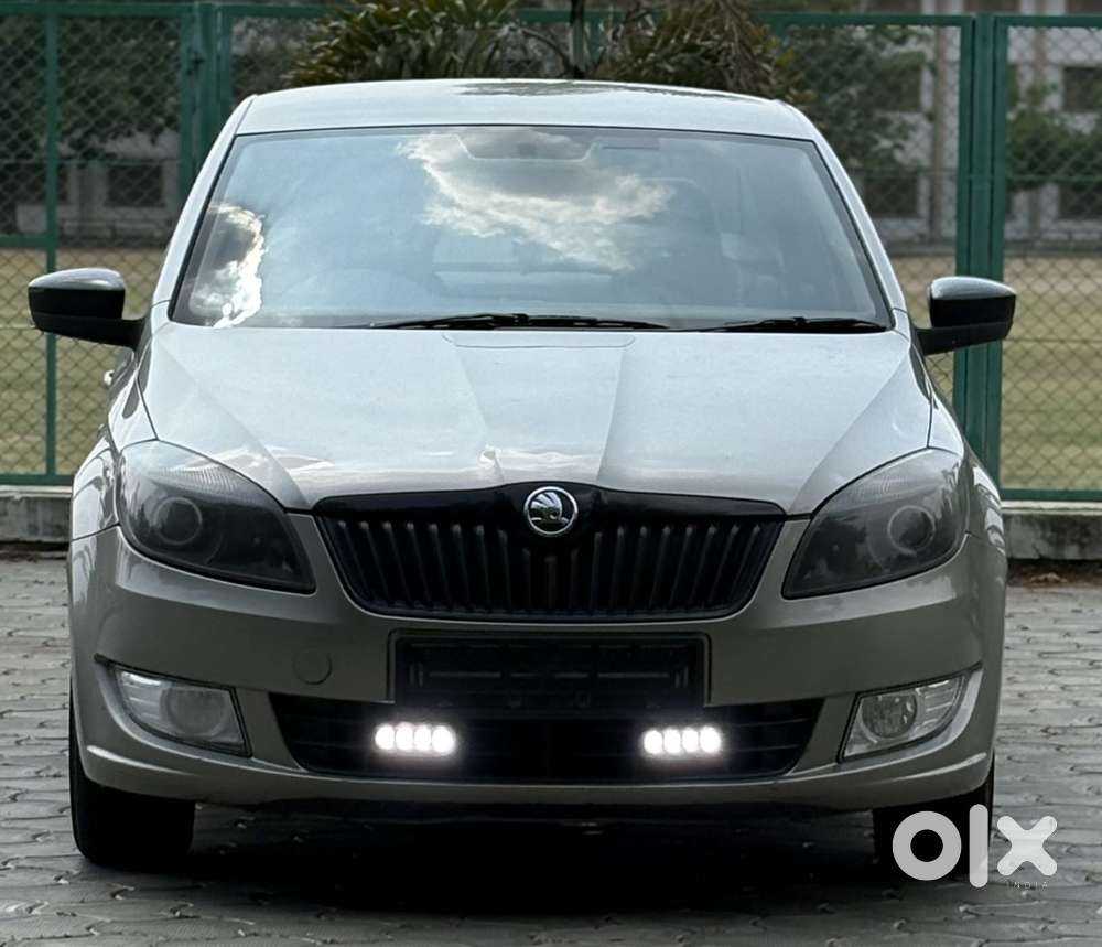 Skoda Rapid 2013-2016 1.5 Tdi At Elegance Black Package, 2015, Diese..