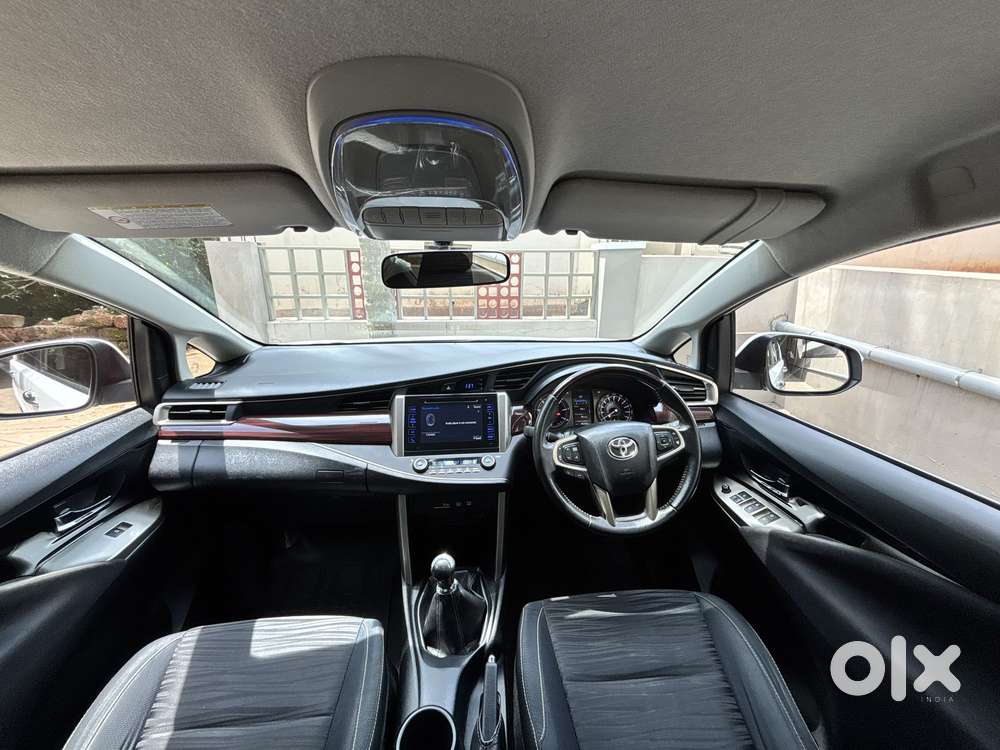 Toyota Innova Crysta 2.4 V 7 Str, 2016, Diesel