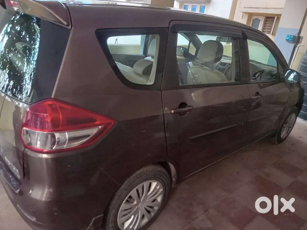 Maruti Suzuki Ertiga 2014 Cng & Hybrids 100000 Km Driven