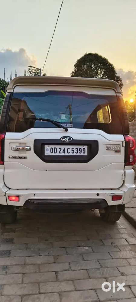 Mahindra Scorpio Classic Diesel 2017
