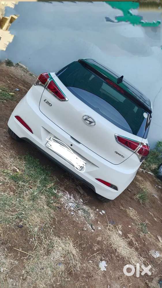 Hyundai Elite I20 2017 Petrol 55000 Km Driven Showroom Track