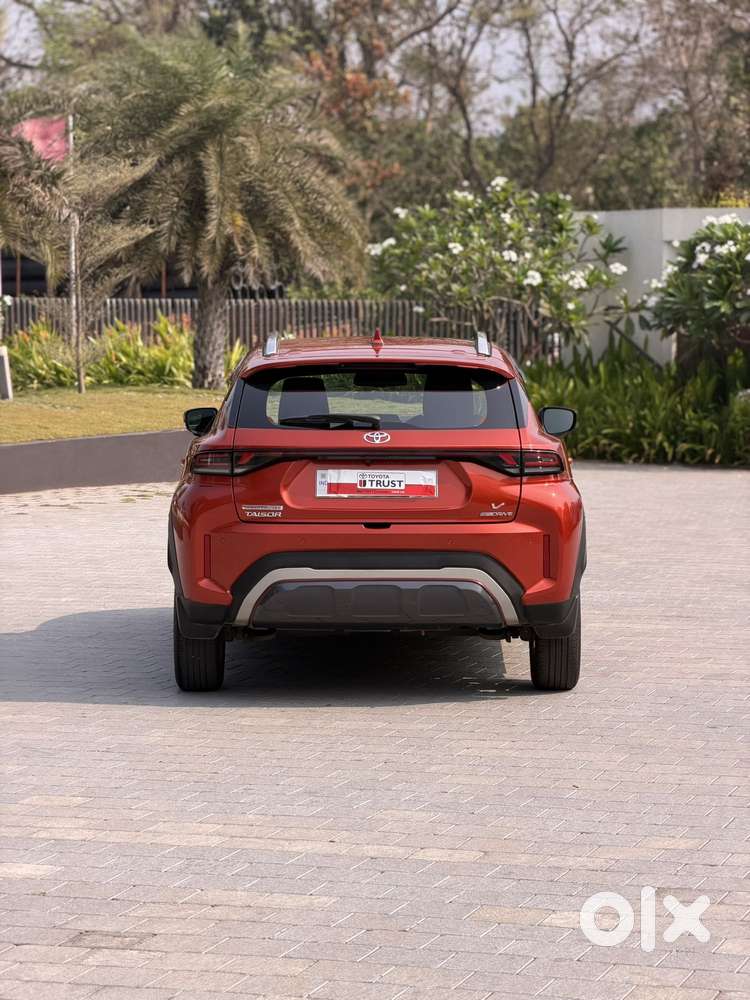 Toyota Urban Cruiser Taisor V 1.0 Petrol Mt, 2024, Petrol