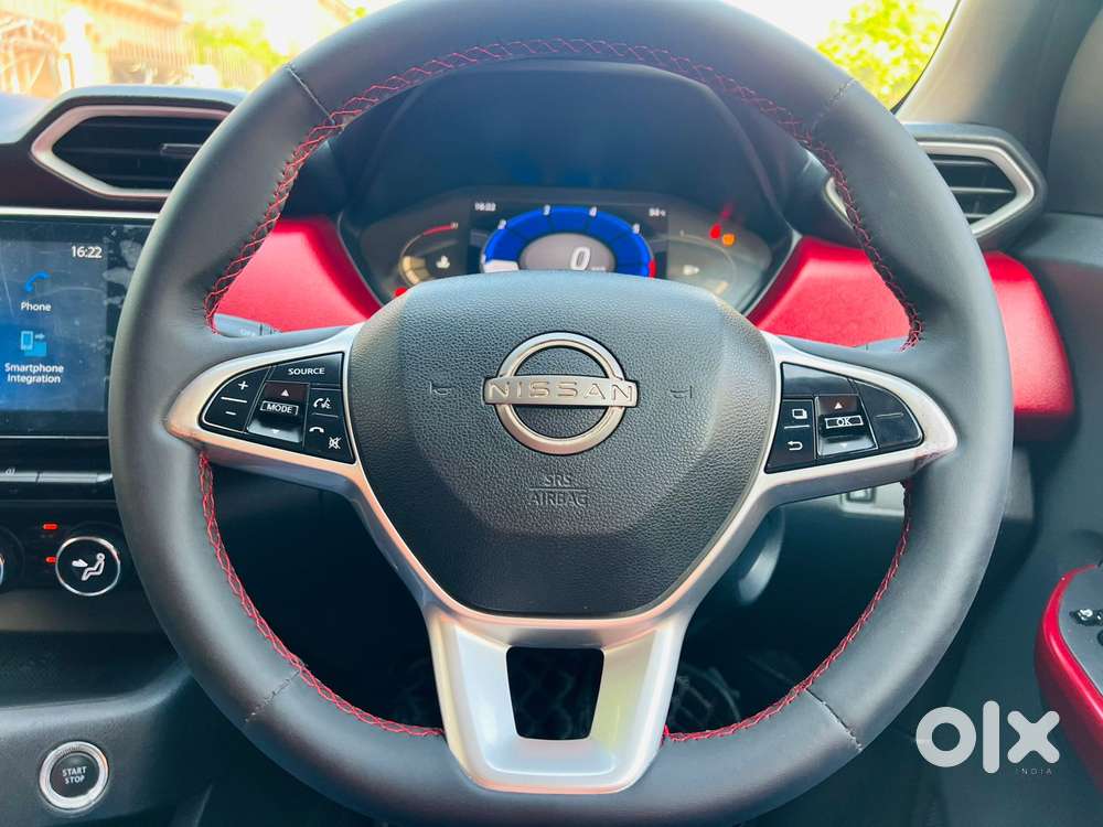 Nissan Magnite 1.0 Xv Red Edition, 2023, Petrol
