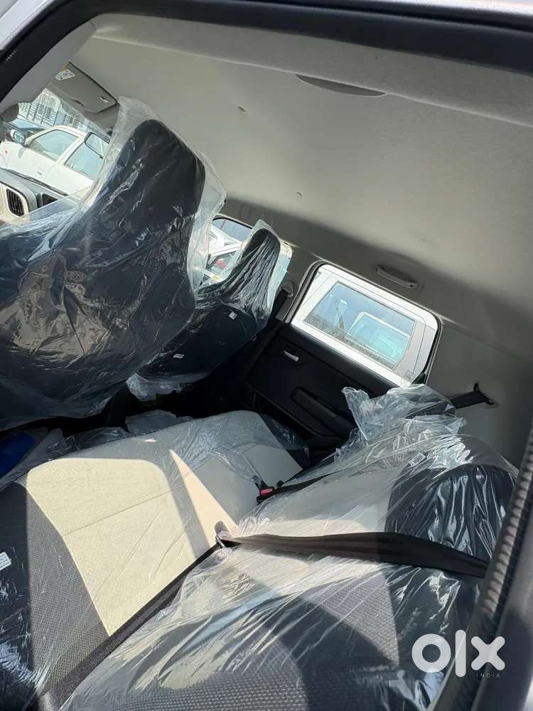 Maruti Suzuki Wagon R 1.0 2026