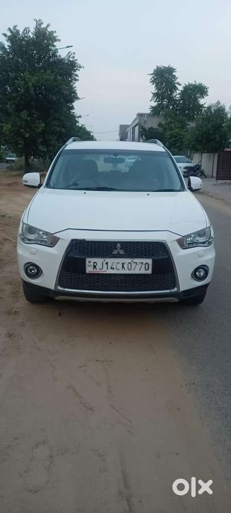 Mitsubishi Outlander 2.4 Cvt, 2010, Petrol