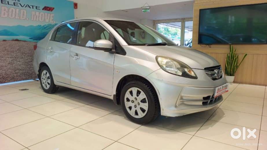 Honda Amaze S Mt I-vtec, 2015, Petrol