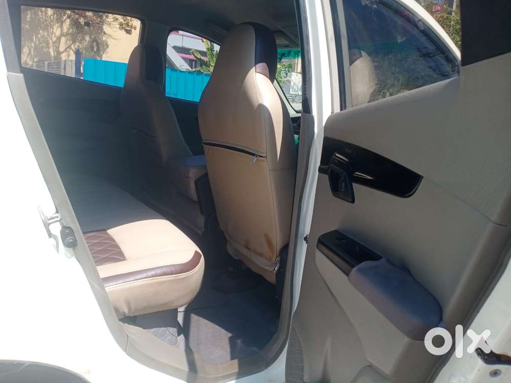 Mahindra Kuv 100 K8 5str, 2016, Diesel