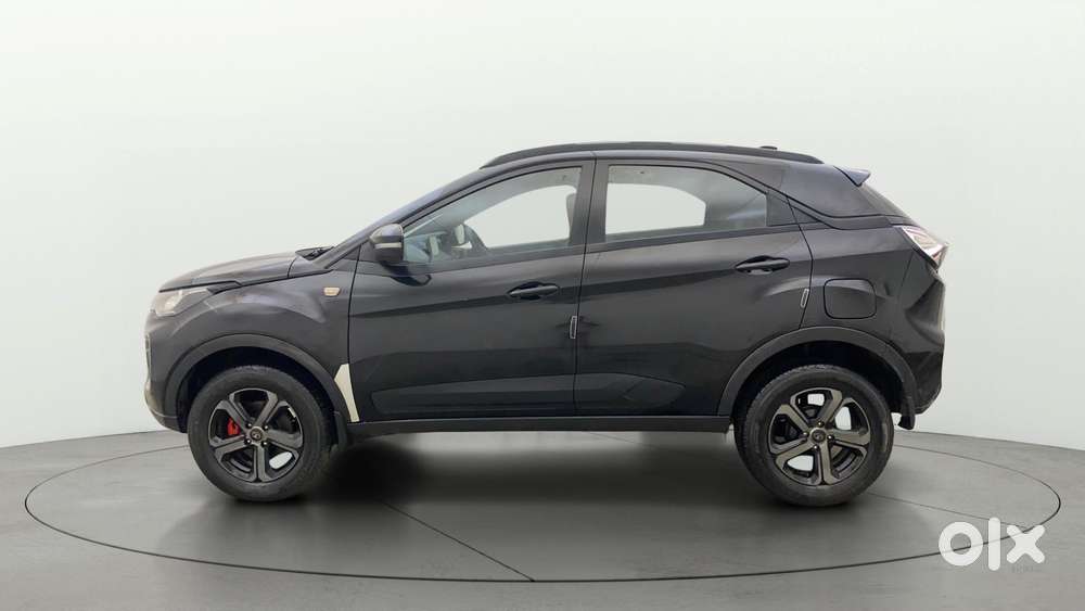 Tata Nexon 1.2 Revotron Xza Plus Luxs Red Dark Edition Amt, 2023, Pe..