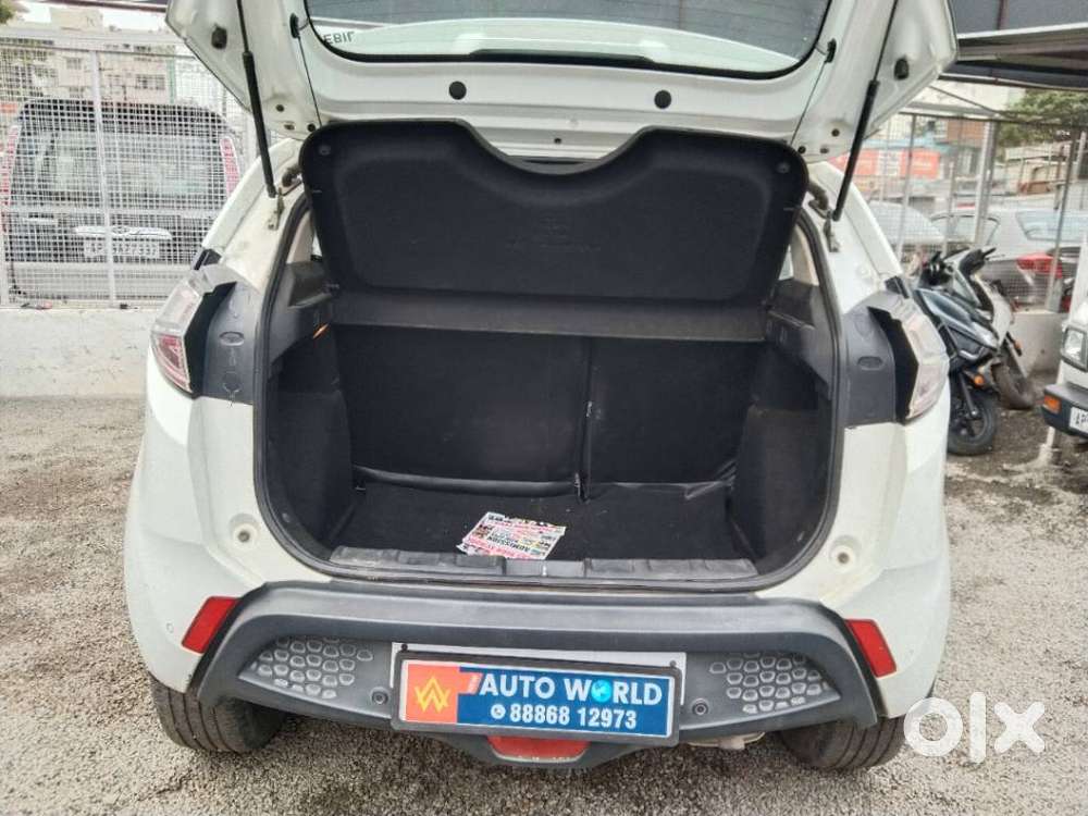 Tata Nexon 1.2 Revotron Xz Plus, 2018, Petrol