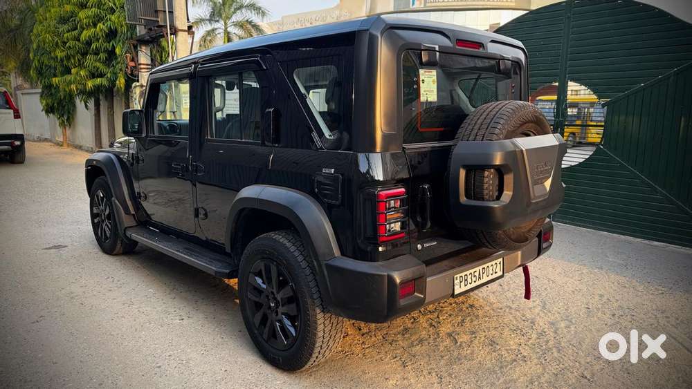 Mahindra Thar Roxx, 2025, Petrol