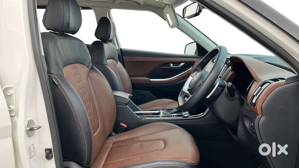 Hyundai Alcazar 2.0 Signature (o) Petrol At 6 Str, 2021, Petrol