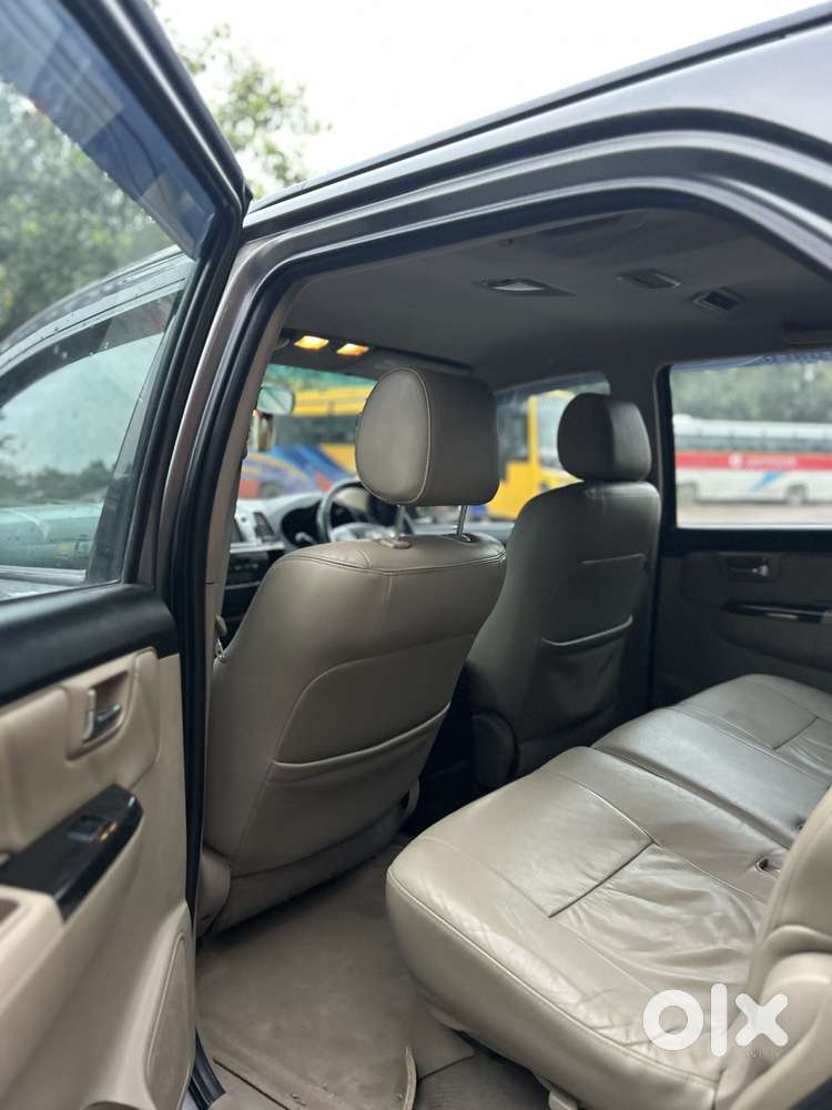 Toyota Fortuner 3.0 4x2 Automatic, 2014, Diesel