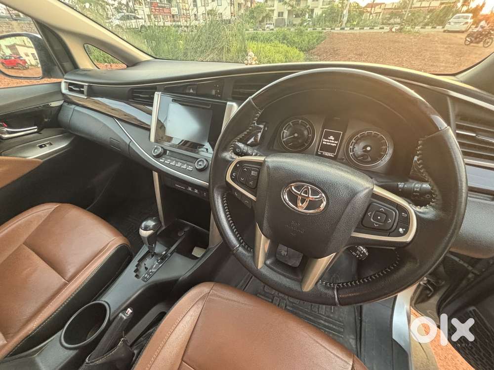 Toyota Innova Crysta 2.8 Z, 2017, Diesel