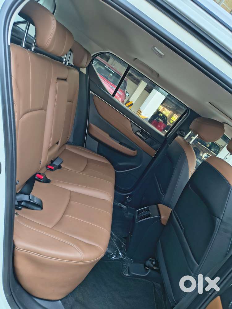 Honda Elevate Zx Mt, 2024, Petrol