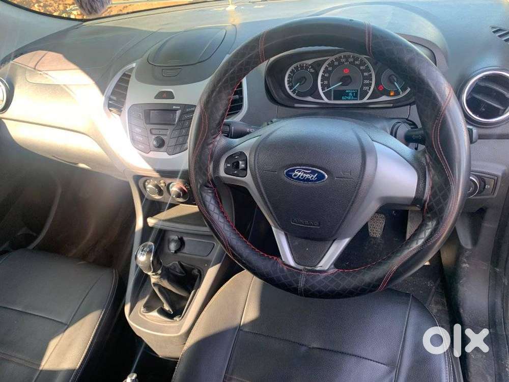 Ford Figo 1.2p Trend Mt, 2015, Petrol