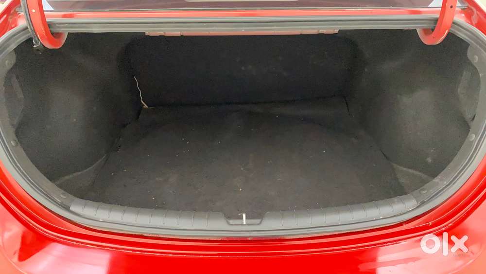 Hyundai Verna 1.6 Sx (o) Vtvt, 2019, Petrol