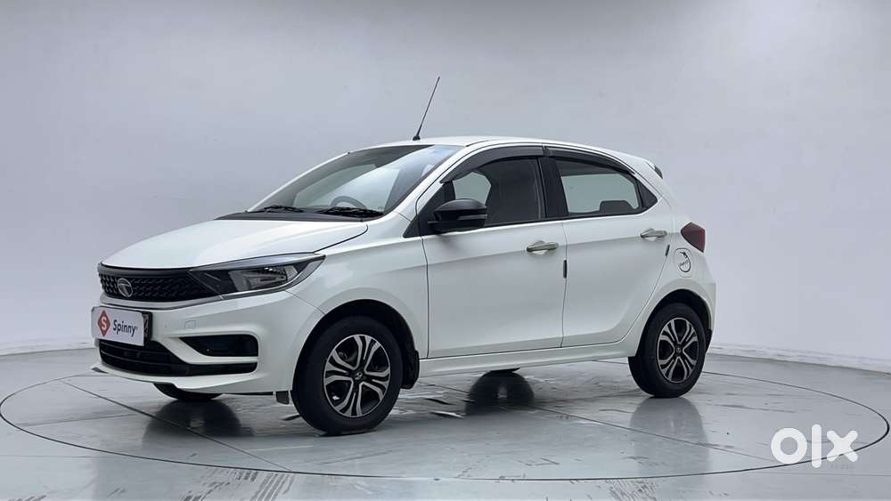 Tata Tiago 1.2 Revotron Xt Option, 2023, Petrol