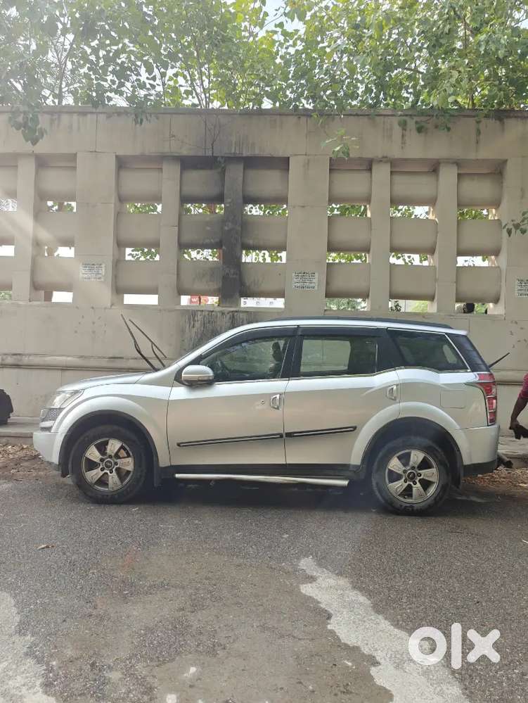 Mahindra Xuv500 2013 Diesel 136408 Km Driven