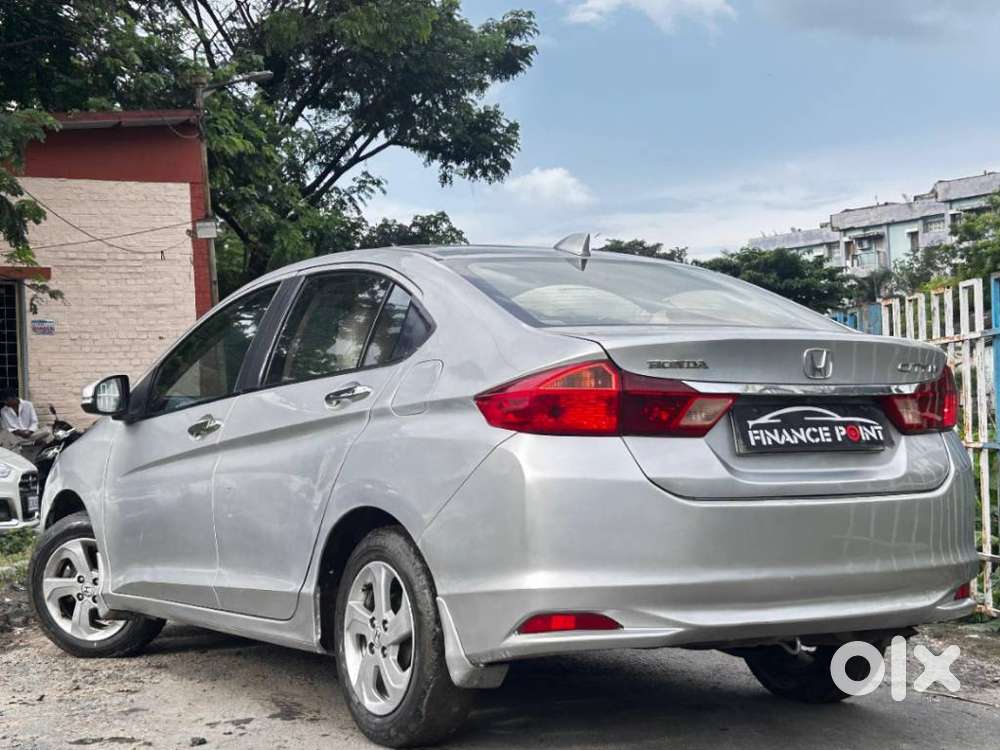 Honda City V Mt, 2015, Petrol