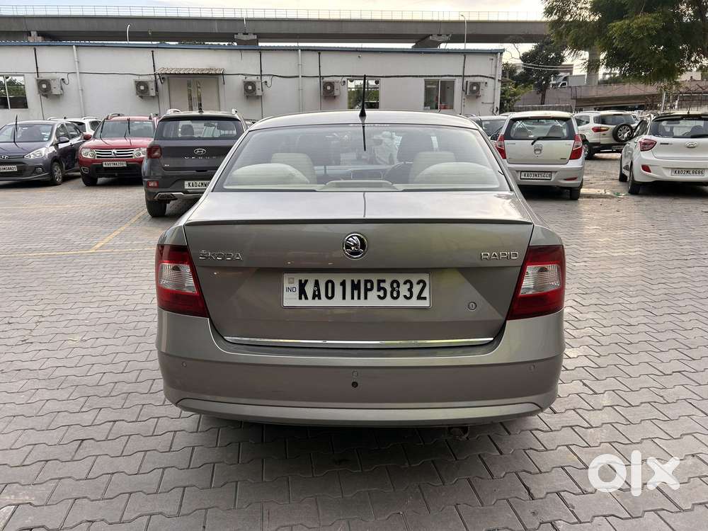 Skoda Rapid 1.6 MPI Style, 2017, Petrol