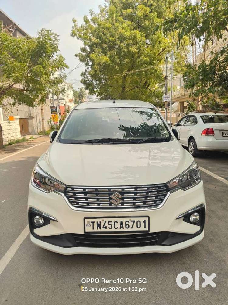 Maruti Suzuki Ertiga Vxi At Petrol, 2022, Petrol