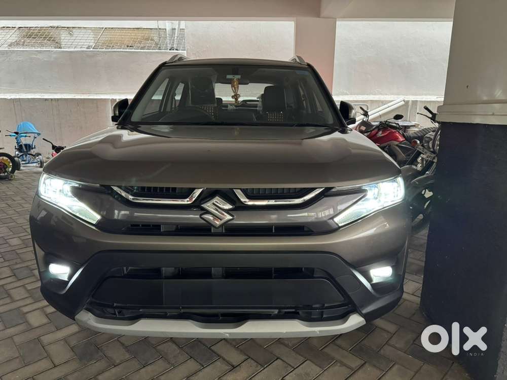 Maruti Suzuki Brezza Petrol Well Maintained