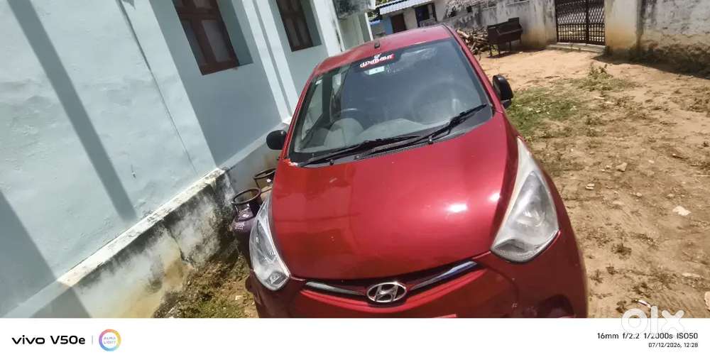 Hyundai Eon 2013 Petrol Well Maintained