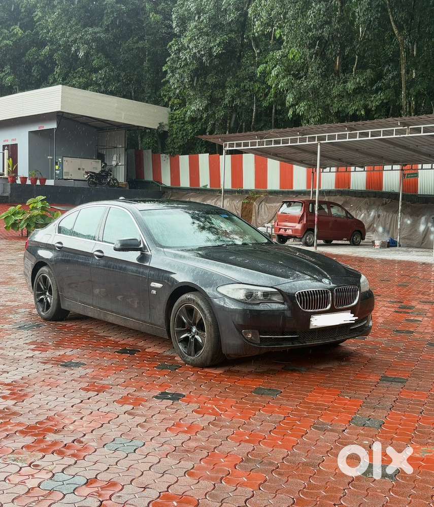 2011 Bmw 5 Series 523i Sedan