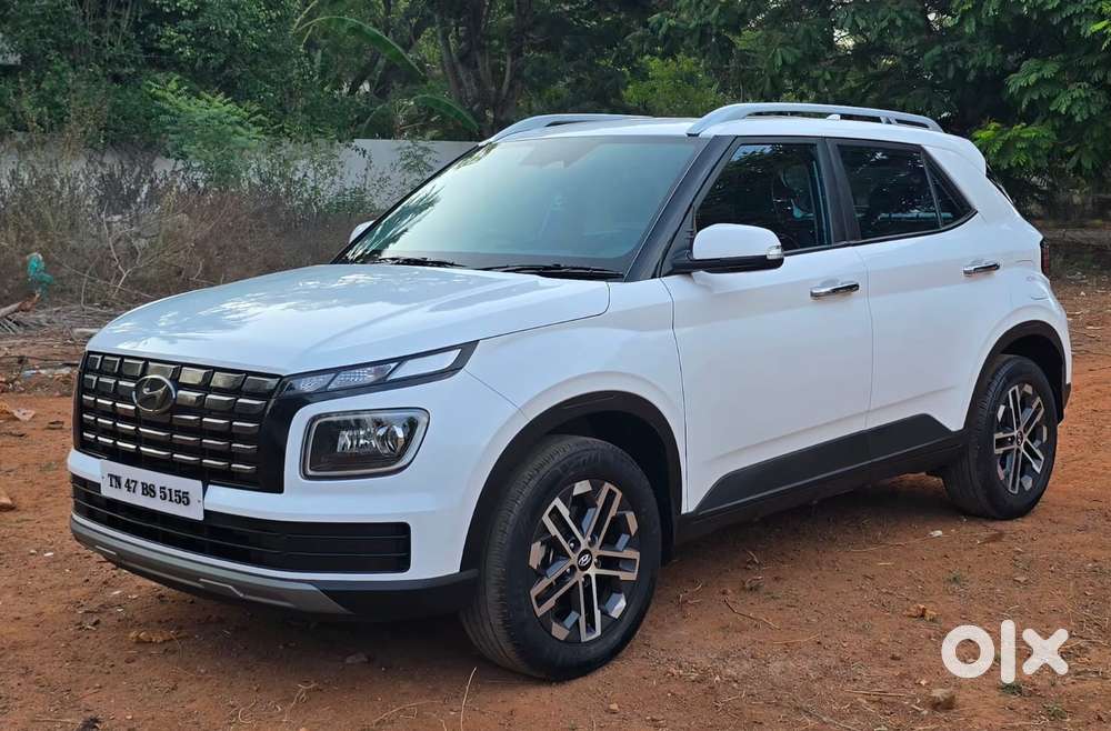 Hyundai Venue S Turbo Dct, 2024, Petrol