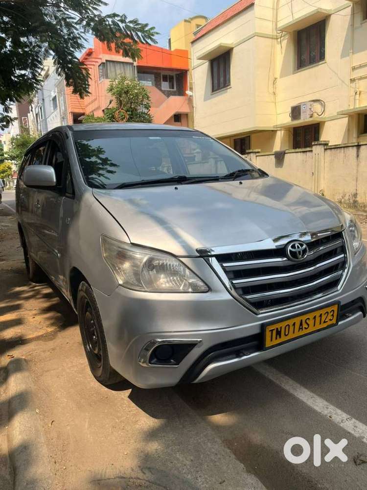Toyota Innova 2.5 G (diesel) 8 Seater, 2012, Diesel