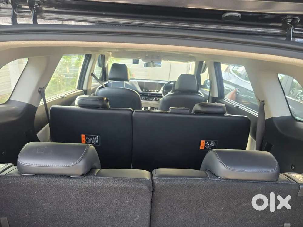 Kia Carens 2025 Petrol 51000 Km Driven