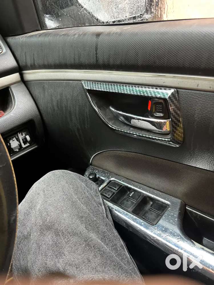 Maruti Suzuki Swift Vxi 2015