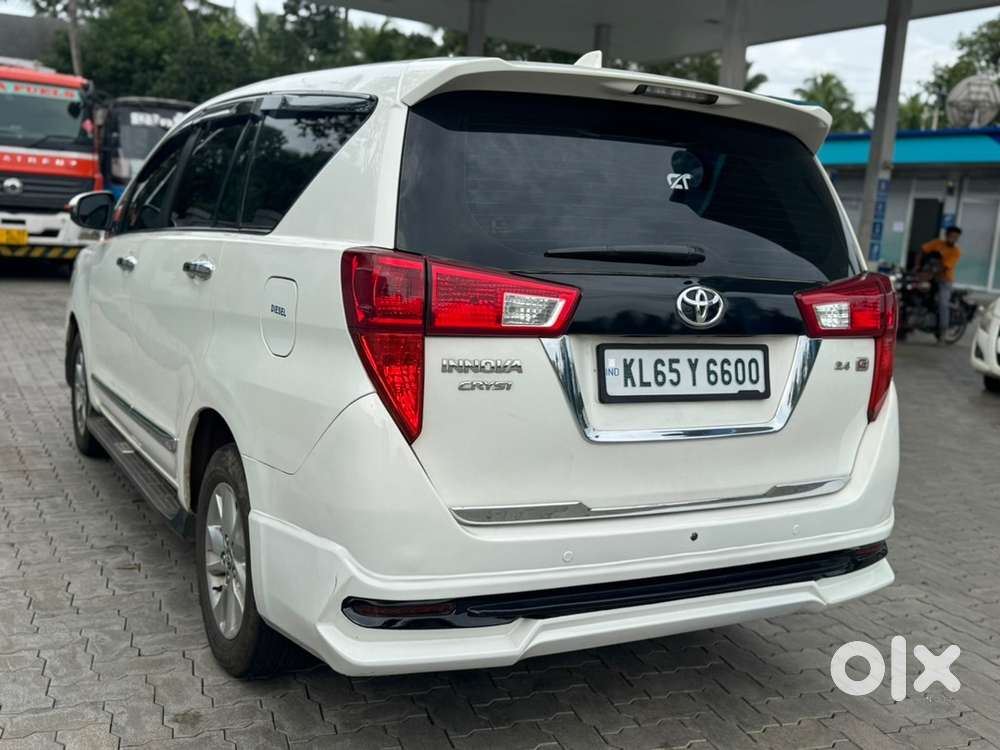 Toyota Innova Crysta 2018