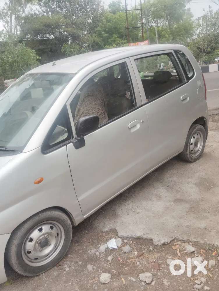 Maruti Suzuki Estilo 2013