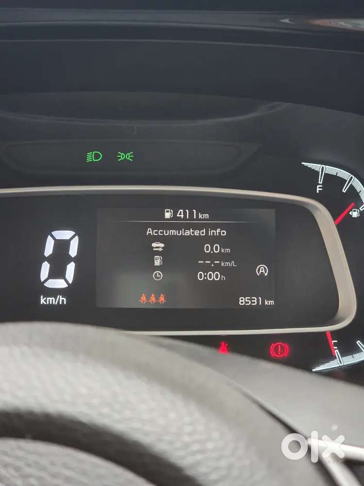 Kia Sonet 2024 Petrol 8500 Km Driven