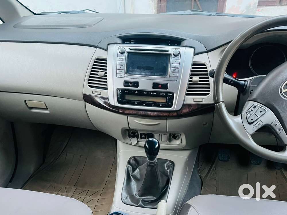 Toyota Innova 2013 Diesel Well Maintained