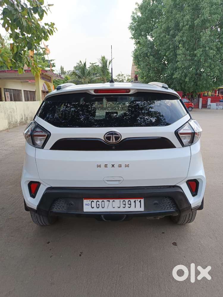 Tata Nexon 1.5 Revotorq Xm (s), 2022, Petrol