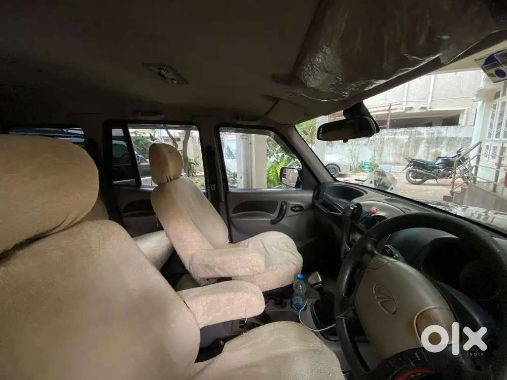 Mahindra Scorpio 2010 Car Manual
