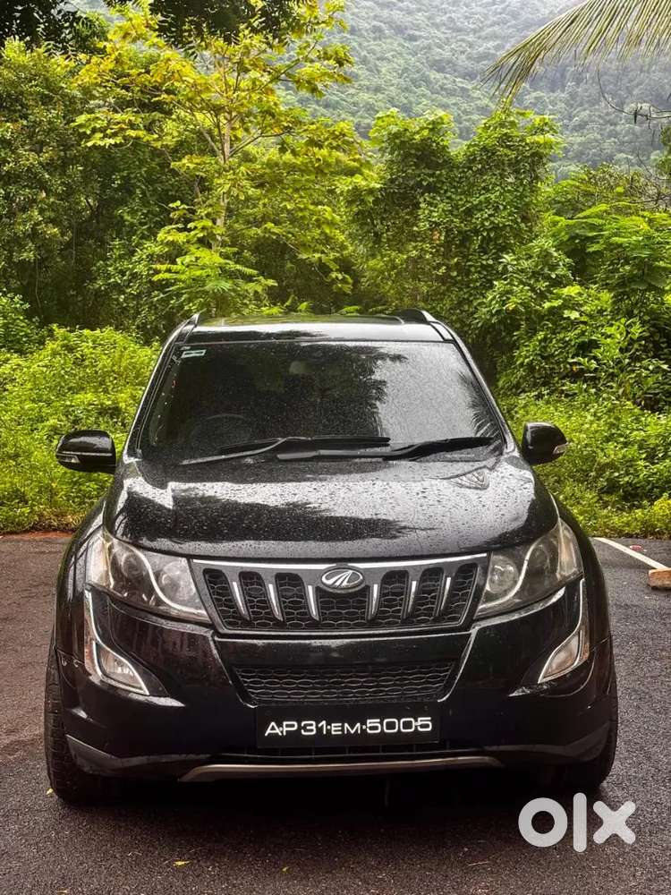 Mahindra Xuv500 2.2 W10 2018