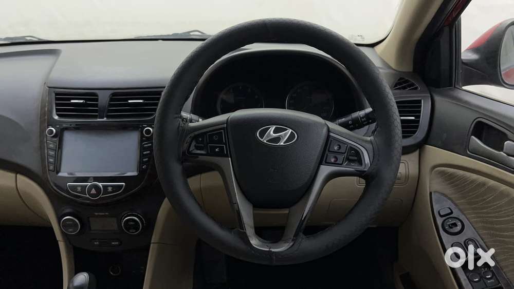 Hyundai Verna Fluidic 1.6 Vtvt Sx, 2016, Petrol