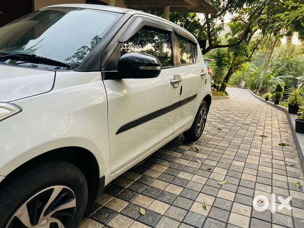 Maruti Suzuki Swift 2016 Model Petrol 125000 Km Driven