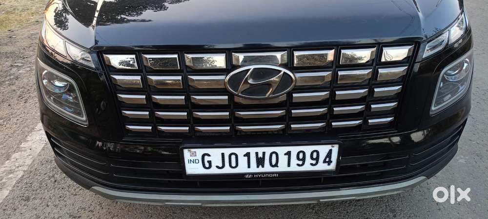 Hyundai Venue 1.2 S (o), 2024, Petrol