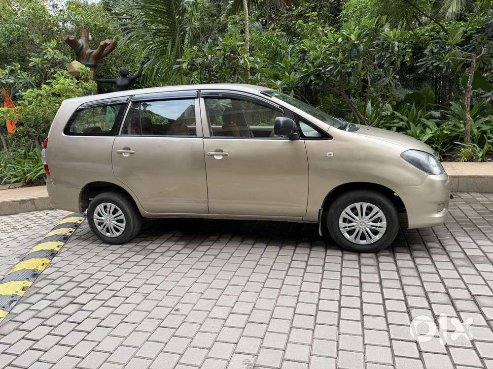 Toyota Innova 2.5 G4 Diesel 8-seater, 2007, Diesel