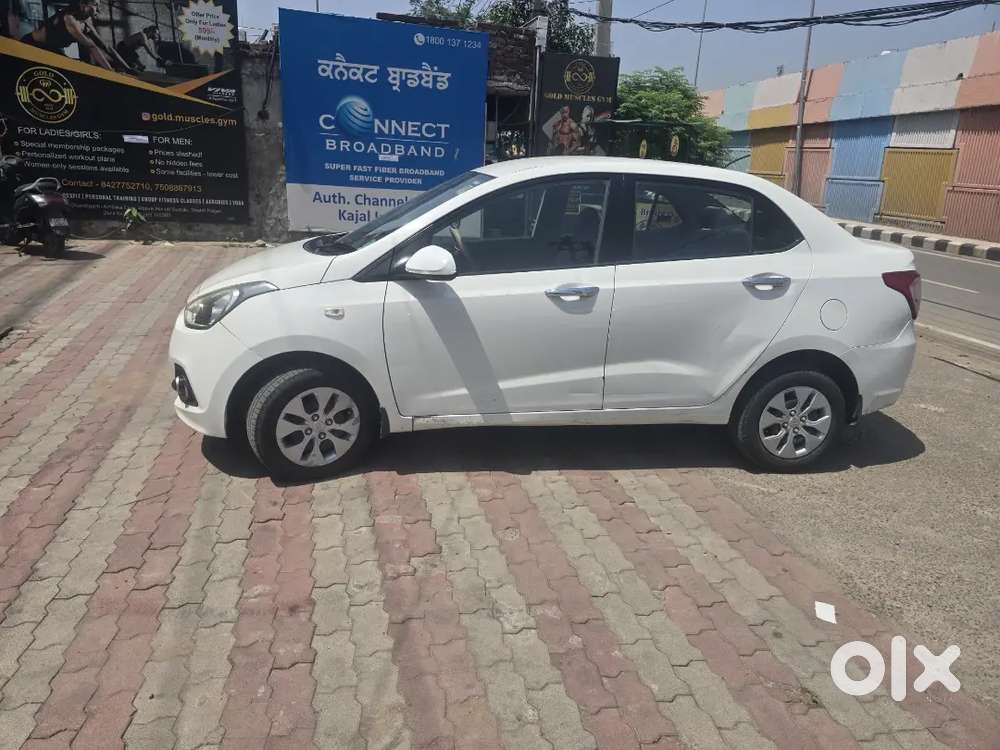 Hyundai Xcent Diesel 2016 Variant