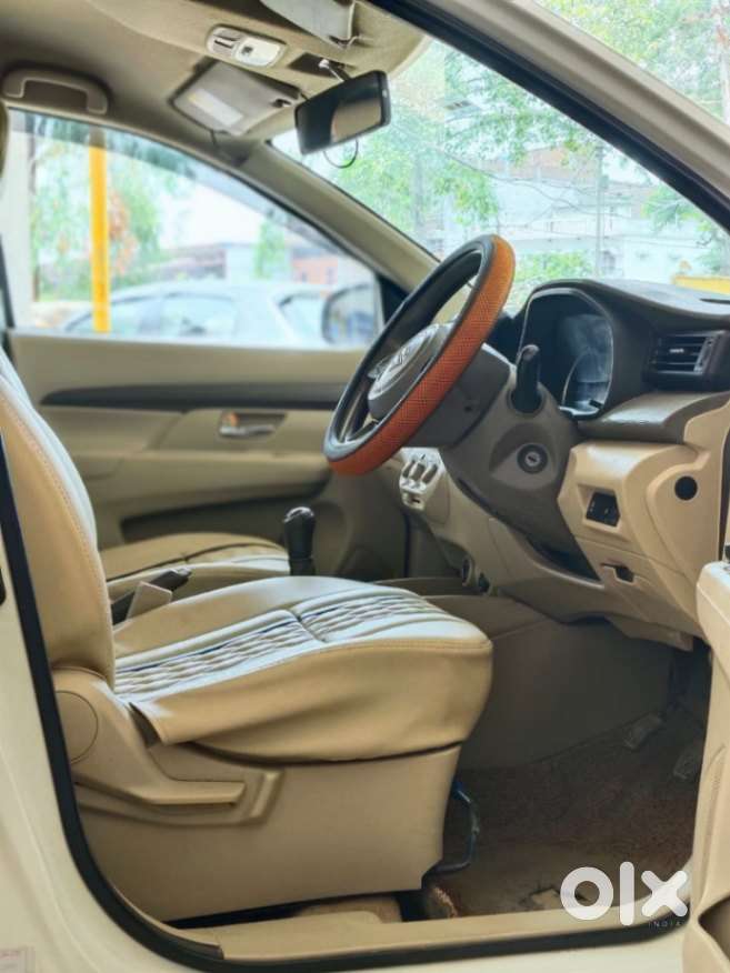 Maruti Suzuki Ertiga 1.5 Vxi, 2021, Petrol