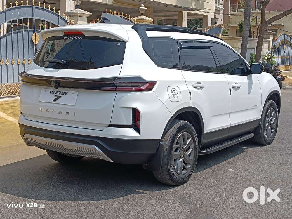 Tata Safari 4x2, 2025, Diesel