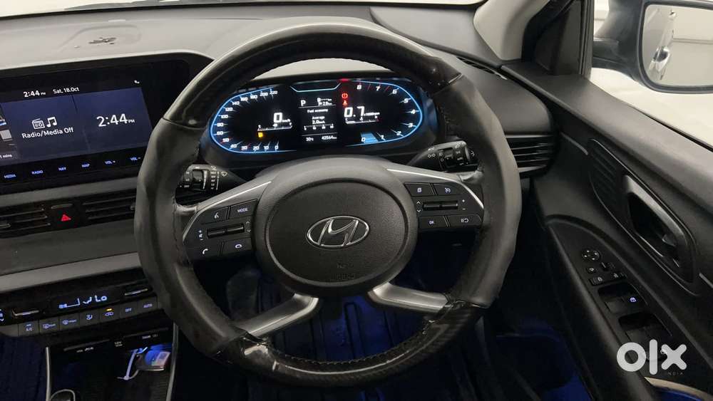 Hyundai I20 Asta (o) 1.2 Ivt, 2023, Petrol