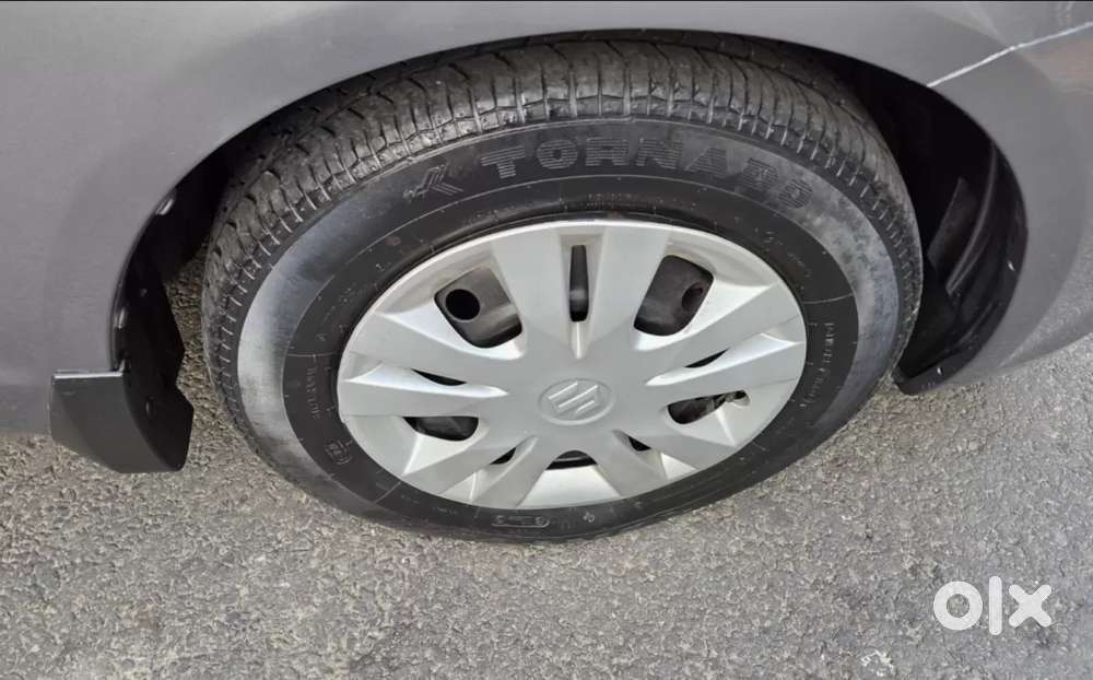 Maruti Suzuki Swift Dzire 1.3 Vxi, 2014, Petrol