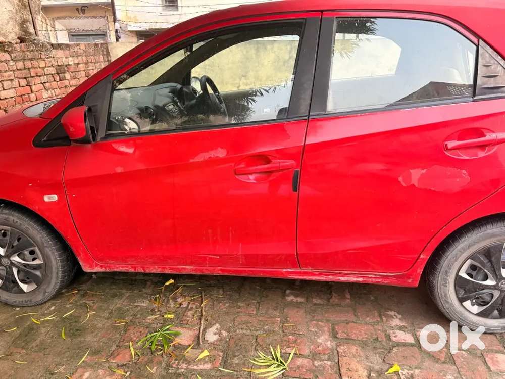 Honda Brio Petrol 2012