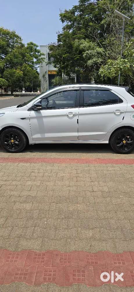 Ford Figo 2016 Top End Model
